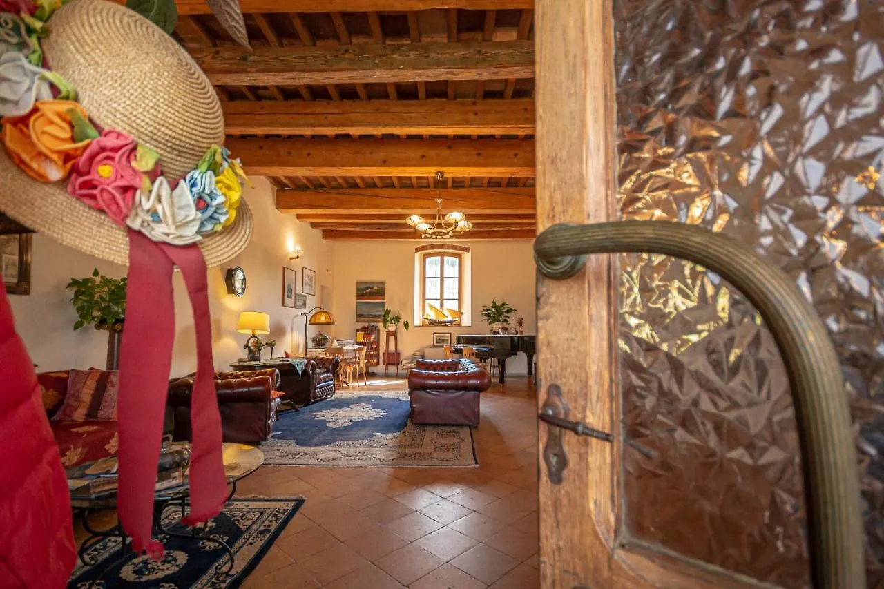 Agriturismo Casa Montecucco Giuncarico Country house