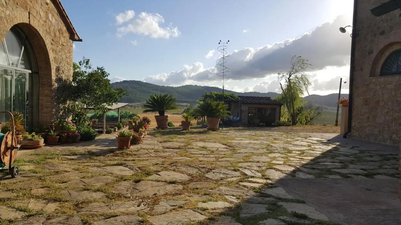Country house Agriturismo Casa Montecucco Giuncarico Italy